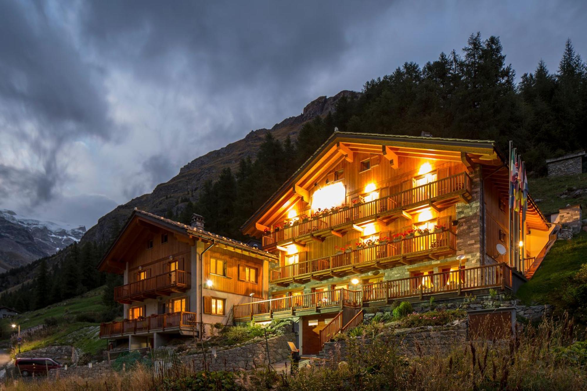 Hotel De Gletscher Gressoney-la-Trinité Exterior foto